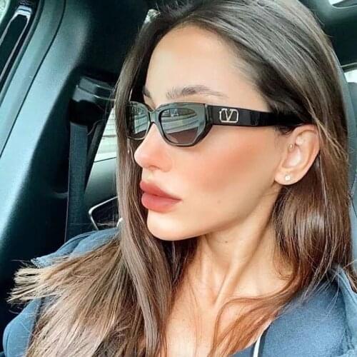 Vintage Sexy Lady Small Square Sunglasses Women 2021 New Fashion Luxury Design Travel Hip Hop Sun Glasses For Female UV400