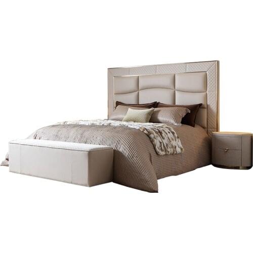 Modern light luxury solid wood double bed large house type first floor cowhide high-grade 1.8 big bed wedding bed