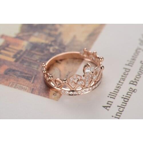 Vintage Solid Rose Gold 18K Crown Style Splendent Simulate Diamond Women Engagement Ring Top Brand Style Permanent Quality