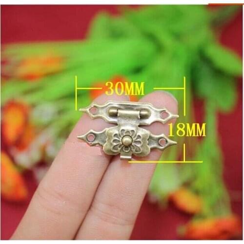 Freeshipping 50pcs/lot Antique metal buckle wooden gift box buckle flower buckle decorative gadget Product Name: Flower buckle