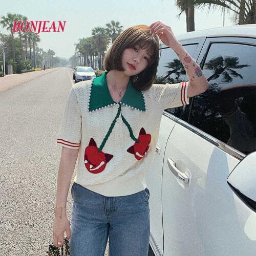 2021 Fashion New Short-sleeved Pearl Sweater Korean Summer T-shirt Top Retro Female Ins Knit Sweater Women