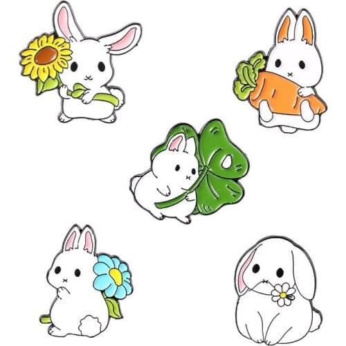 Cartoon Big-eared Rabbit Enamel Pins Cute Bunny Docile Animals Brooches Bag Lapel Badge Fashion Jewelry Gift for Friends Kids