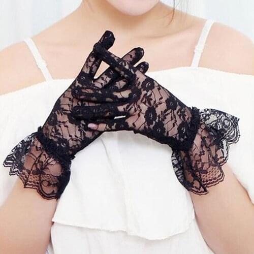 Spring Summer Elegant Breathable Women Lace Gloves vintage Elastic Sun Protection Lace Hollow-Out Women Gloves Sexy Lace Gloves
