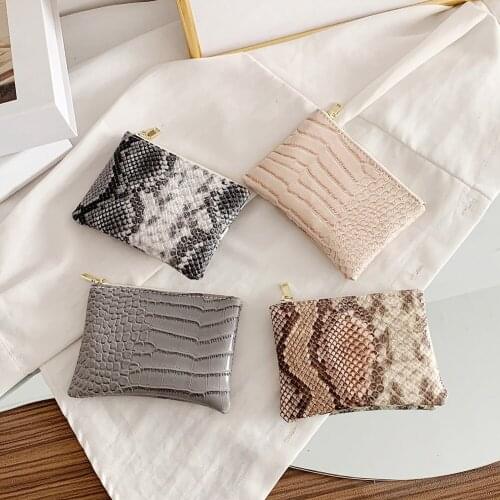 Stylish Women Business Snake Pattern Wallets PU Zipper Wallet Women Purse Vintage Zipper Small Clutch Purse Coin Purse