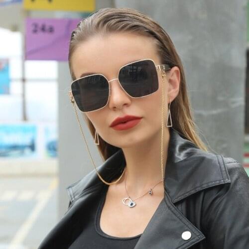 2021 new chain trend fashion woman sunglasses female net red same style lanyard necklace square luxury outdoor party glasses