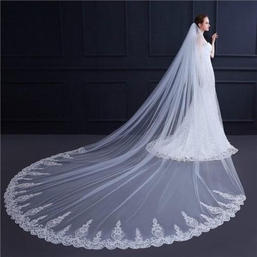 New One Layer 3.5 Meters Bling Sequins Lace Edge Luxury Long Wedding Veils with Comb High Quality White Ivory Bridal Veil 2019