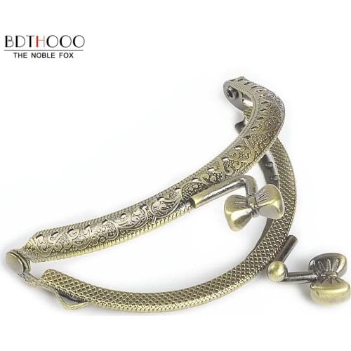 10pcs/lot 8.5cm Metal Purse Frame Handle for Clutch Bag Handbag Accessories Making Kiss Clasp Lock Antique Bronze Bags Hardware