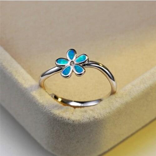 2021 Fashion Wave Imitation Opal Rings for Women Statement Jewelry Accessories Exquisite Cute Blue Flower Rings