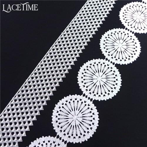 5 Yards White Geometric Figure Lace Trim Circle Lace Fabric Hollowed Out Polyester Striped Wedding Lace New Arrival 2018