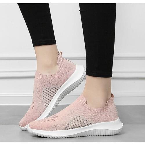 Summer Slip On Socks Shoes For Women 2020 Fashion Ladies Lightweight Breathable Designer Sneakers Zapatillas Mujer Casual Verano