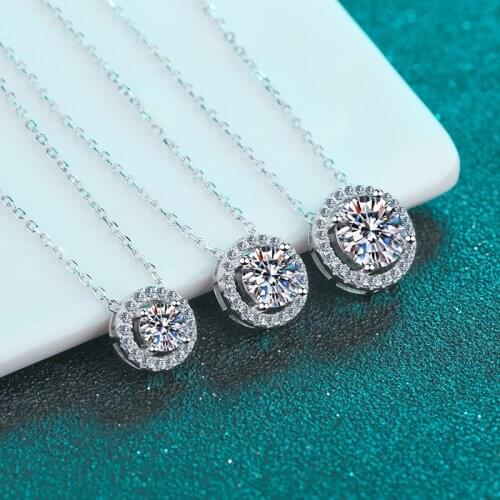 Passed Diamond Test Perfect Cut Moissanite 925 Sterling Silver Round Bag Diamond Pendant Classic Engagement Diamond Jewelry