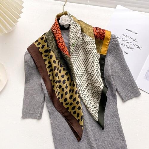 Women Silk Scarf Square Neck Shawls Foulard Lady Pashmina Solid Geometric Bandana Hair Band Kerchief Luxury Designer Silk Scarf