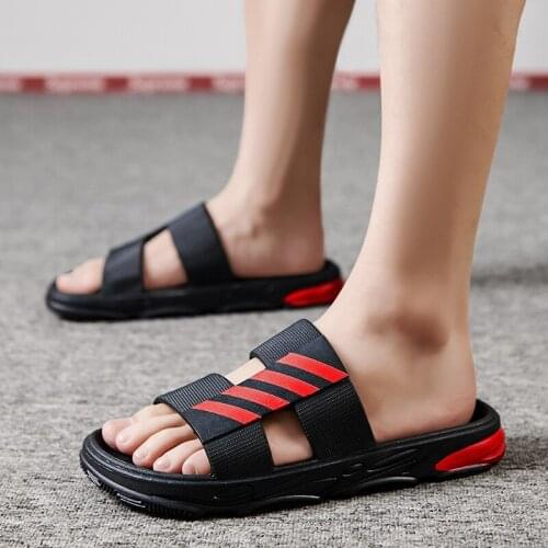 ZEEKSON Summer Hole Home Slippers Wild Trend Beach Slippers Mens Flip-flops Male Students Breathable Sandals Non-slip Slippers