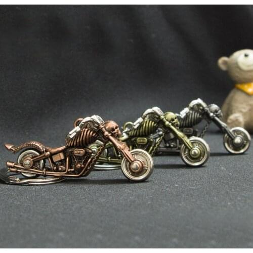 New Motorcycle Key Chain Personality Skull Motorcycle Car Key Ring Charm Bag Pendant Gift Keychain Jewelry K3120