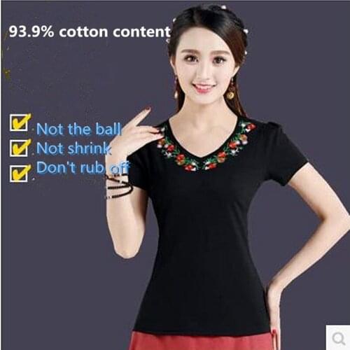 Hot!!The new 2017 Chinese wind hand-embroidered T-shirt folk embroidery v-neck cotton big yards T-shirt with short sleeves