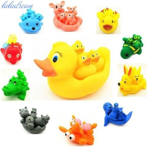 4pcs/lot Animals Swimming Water Toys Colorful Soft Floating Rubber Duck Squeeze Sound Squeaky Bathing Toy For Baby Bath Toys