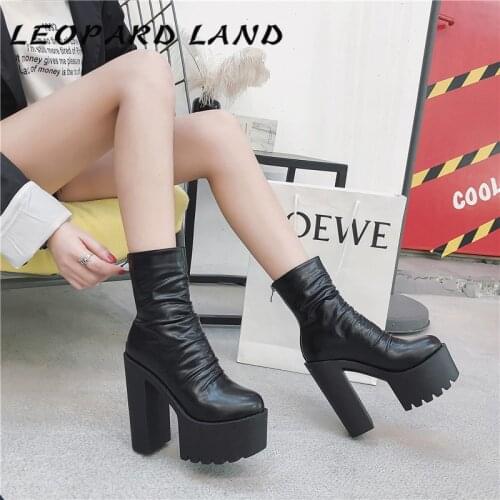 LEOPARD LAND 2020 Women Sexy Platfrom Boot Autumn Winter Super Beauty Boots Thick Heel Waterproof High Short Boots Women JXQ