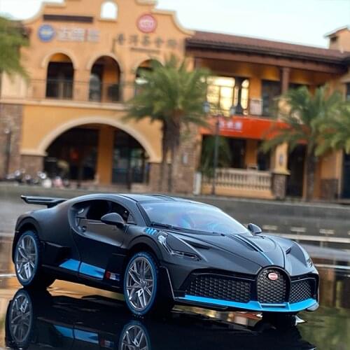 Free Shipping New 1:24 Bugatti Veyron DIVO Alloy Car Model Diecasts & Toy Vehicles Toy Cars Kid Toys For Children Gifts Boy Toy