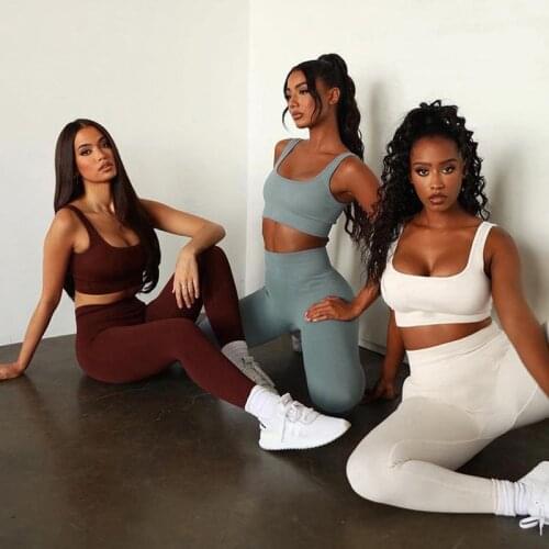 Seamless Sport Set Women Two Piece 2PCS Crop Top Bra + Shorts Workout Outfit Fitness Wear Run Gym Suit Female Yoga Sets Clothes