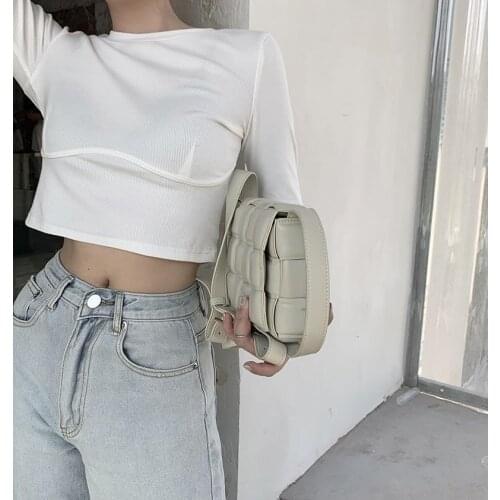 Street Ins Stylish Slim Fit Long Sleeve T-shirt Round Neck Solid Color Top for Vacation Travelling Party Dating Autumn Winter