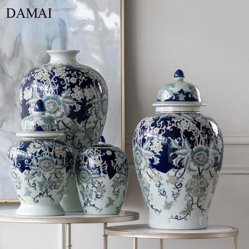 Hand Painted Classical Flower Vases European Blue and White Porcelain Crafts Desktop Decorative Ice Crack Craft Vase Home Decor