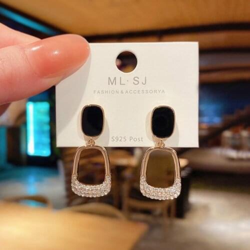 2021 New Arrival Trendy Geometric Women Dangle Earrings Pendant Earrings Korean Simple Korean Elegant Fashion Jewelry