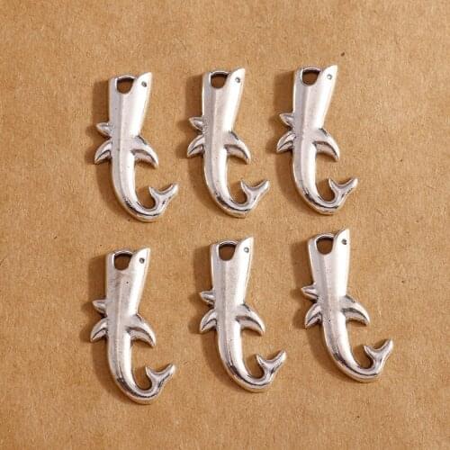 20pcs/lot 15*20mm Alloy Silver Color Shark Charms Pendants for Making Bracelets Earrings Necklace Handmade DIY Jewelry Accessory