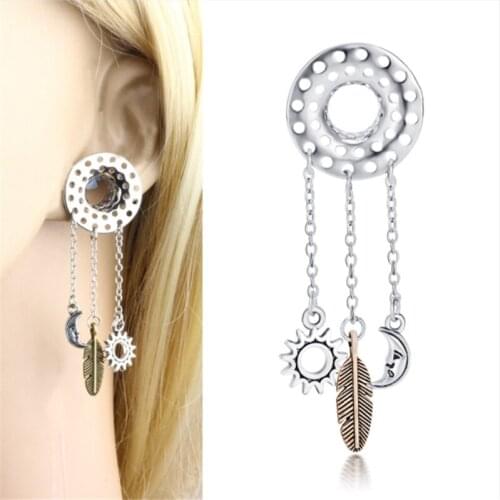 2PCS Hot Sale Stainless Steel Vintage Leaves Ear Plugs Tunnels Flesh Expansions Piercing Moon Earring Gauges Sexy Body Jewelry