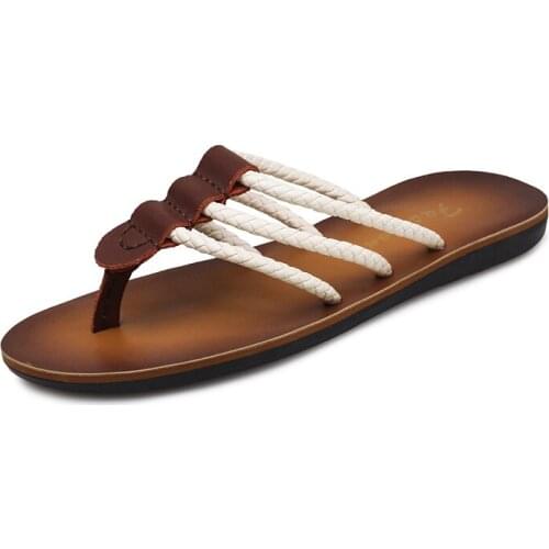 New Summer Men Slippers Fashion Beach Sandals Comfort Leather Men Casual Shoes Non-slip Flip Flops T-Strap Open Toe Slippers Hot