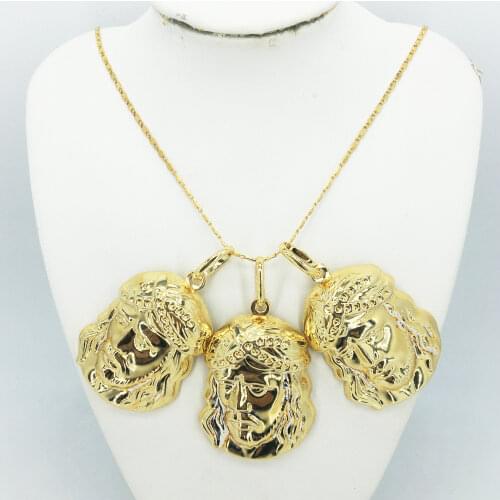 Bridal gift fashion high quality African jewelry set female necklace earrings bracelet travel gold jewelry set