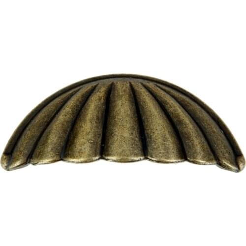 Victorian Shell Wardrobe Cupboard Drawer Cabinet Pull Handles Antique Brass