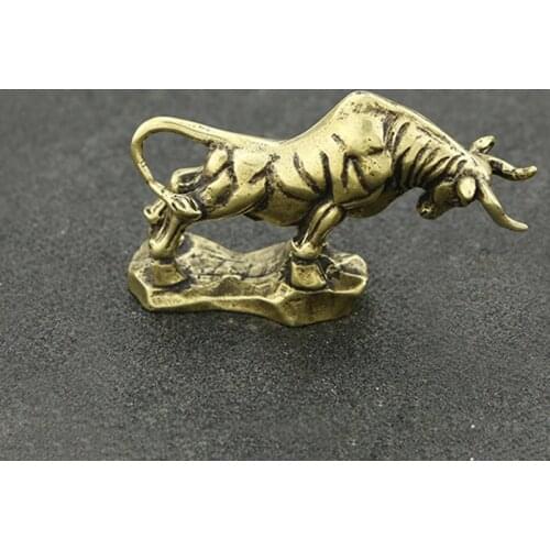 Solid Copper Mini Wall Street Bull Statue Retro Home Decoration Zodiac Bull Ornaments Brass Animal Statue Office Desk Decor