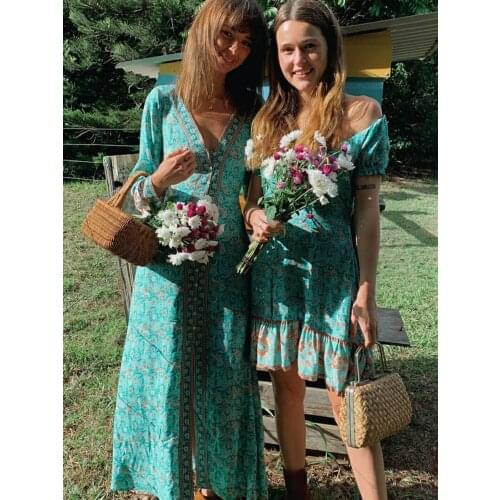 Jastie Bohemian Beach Long Dress Women Button V-neck Long Flared Sleeves Autumn Dress Boho Hippie Chic Maxi Dress Vestidos 2020