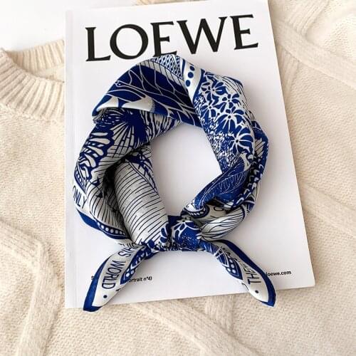 2021 Fashion 100% Silk scarf Satin Hair For Women Handkerchief Printed Bag Scarfs Female Square Head Bandana Neck Scarves Ladies