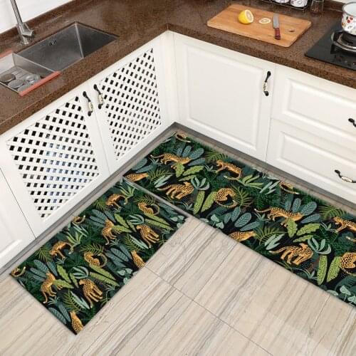 Nordic Jungle Leopard Long Kitchen Mat Anti-slip Toilet Mat Doormat Floor Covering Cartoon Animal Kids Room Mat Soft Flannel