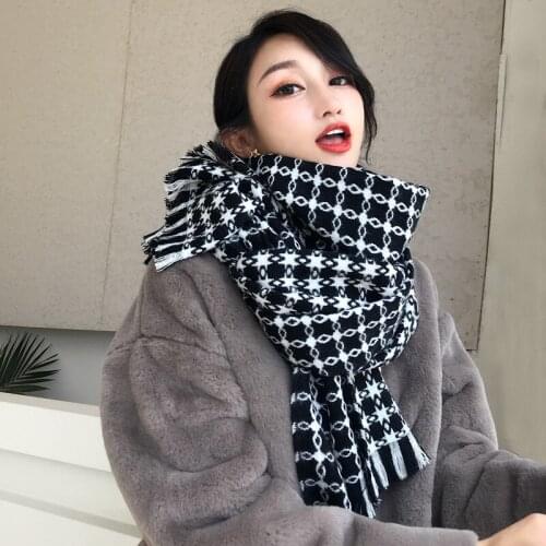 2019 Autumn Winter New Scarf Black and White Houndstooth Tassel Cashmere Scarf Couple Long Warm Scarf Shawl Ladies Pashmina