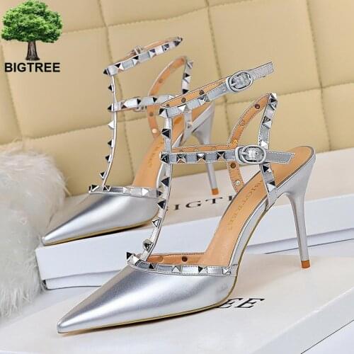 Many Colors Luxury Womens Sandal High Heel Rivets Shoes Woman Thin Heels Pointed Toe Sexy Red Wedding Shoes Zapatos De Mujer