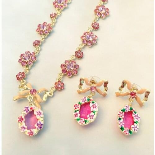 MWSONYA New Fashion Korean Pink Crystal Flowers Pendant Necklace for Women Crystal Bowknot Earrings Holiday Party Jewelry Gift