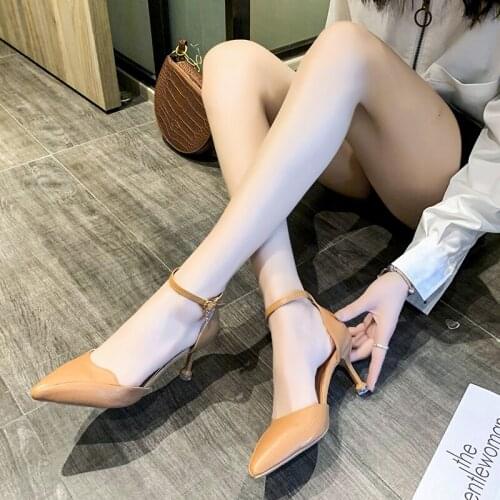 High heels fine heel female pointed temperament hollow shoes female fashion cat heel single shoes Baotou professional style Z723