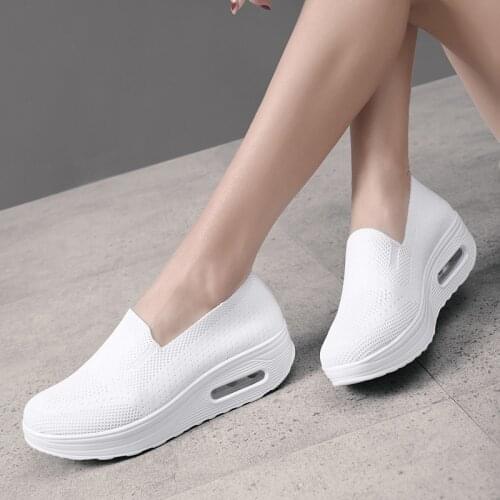 2020 Autumn Women Sneakers Shoes Flat Platform Shoes Woman Breathable Mesh Slip On Creepers Walking Shoes 7697