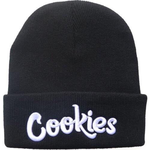 New Arrival Winter Autumn Fashion Luxury Knitted Beanies Men Women Letter Solid Hip Hop Soft Hat Keep Warm Casual Caps Outdoor