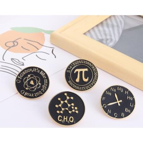 Creative Math Pi Bros Creative Alarm Clock Brooch New Letter Brooch Round Black Brooch Chemical Style Badge Fashion Lapel Pins