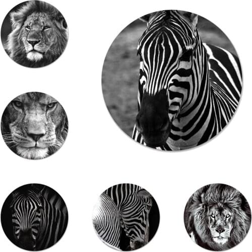Black and white animal lion horse zebra Badge Brooch Pin Accessories For Clothes Backpack Decoration gift