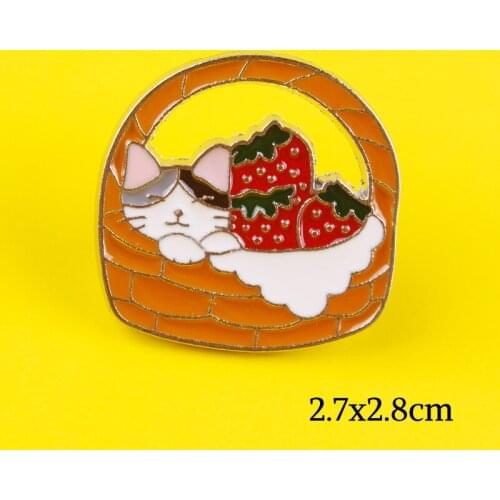Cute Cat Brooches Bamboo Strawberry Basket Clothes Lapel Pin Icons Metal Badge Anime Decoration Gift Brooch Accessories Pin Icon