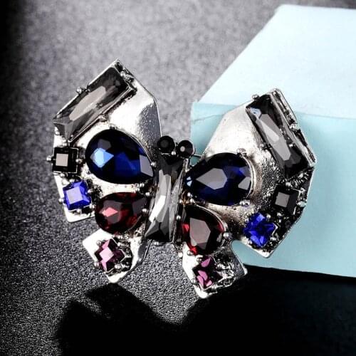 Zlxgirl antique silver vintage butterfly shape women brooch jewelry womens Hijab Pins Gift For Women Kid Bag Clothes accessory