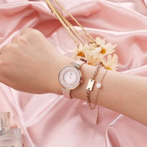 Zonmfei Women's Bracelet Watches