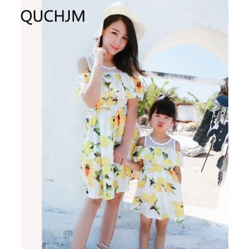 Family Matching Outfits 2019 new Fashion Summer Mom And Kids dress Baby Girls dress Beach skirt dress Strapless shoulder dress