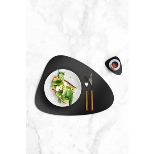 VARIABLE Tablecloths