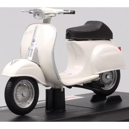 Maisto 1/18 scale vintage Piaggio Vespa 50 Special 1969 Scooter motorcycle diecast vehicle motor bike toy model of children gift