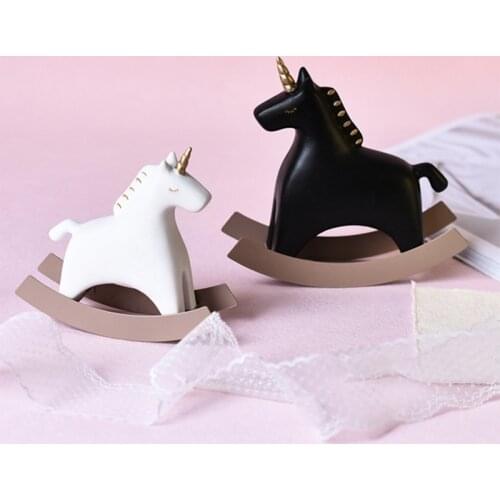 Kawaii Accessories Bedroom Decoration Resin Trojan Horse White Unicorn Toy Kids Room Decor Desktop Animal Ornament for Home